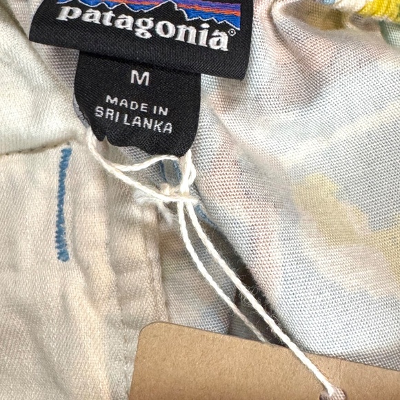 Kid's Patagonia Funhoggers Shorts, NWT: Thriving Planet in Lago Blue, Size M(10) - Picture 8 of 13